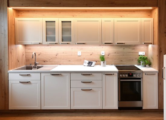 Photo-3-Landscape-90x60